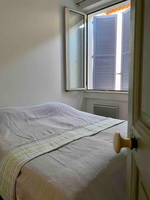 Click! Casa Lamartine Fabulous Ideal Location Walk To All!!! Cassis Eksteriør bilde