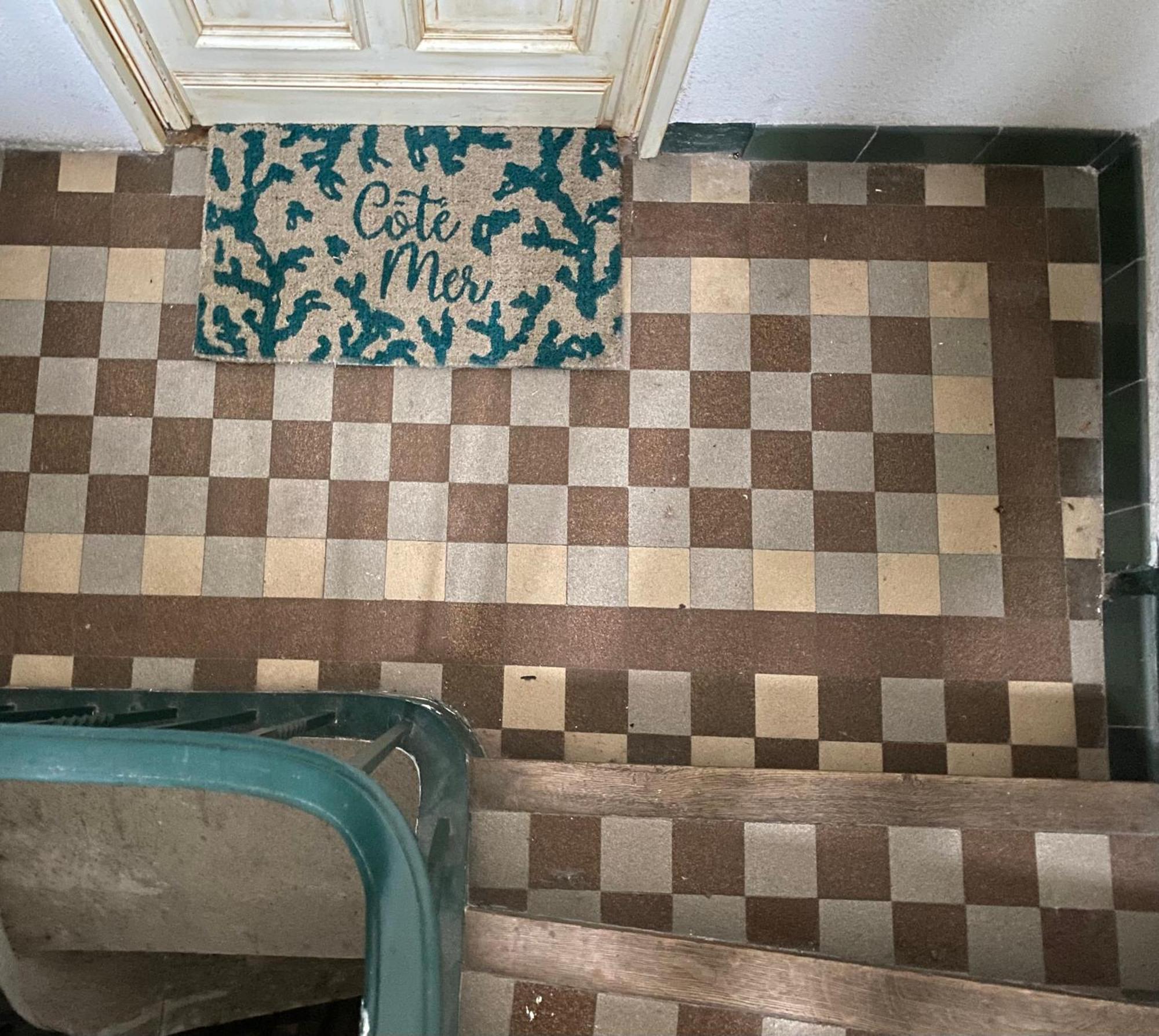 Click! Casa Lamartine Fabulous Ideal Location Walk To All!!! Cassis Eksteriør bilde